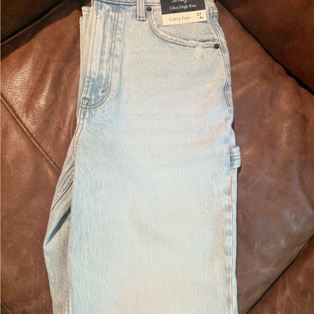 Abercrombie & Fitch Women's Ultra High Rise Light Blue Jeans - Picture 2 of 5
